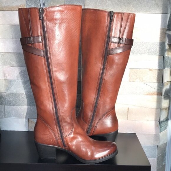 Clarks Maymie Stellar Knee High Boot (15) - Picture 5 of 11